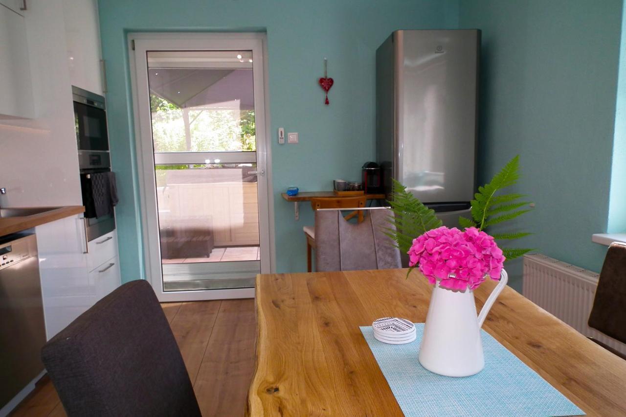 Baker's Pond Apartment Two Velden am Wörthersee Buitenkant foto