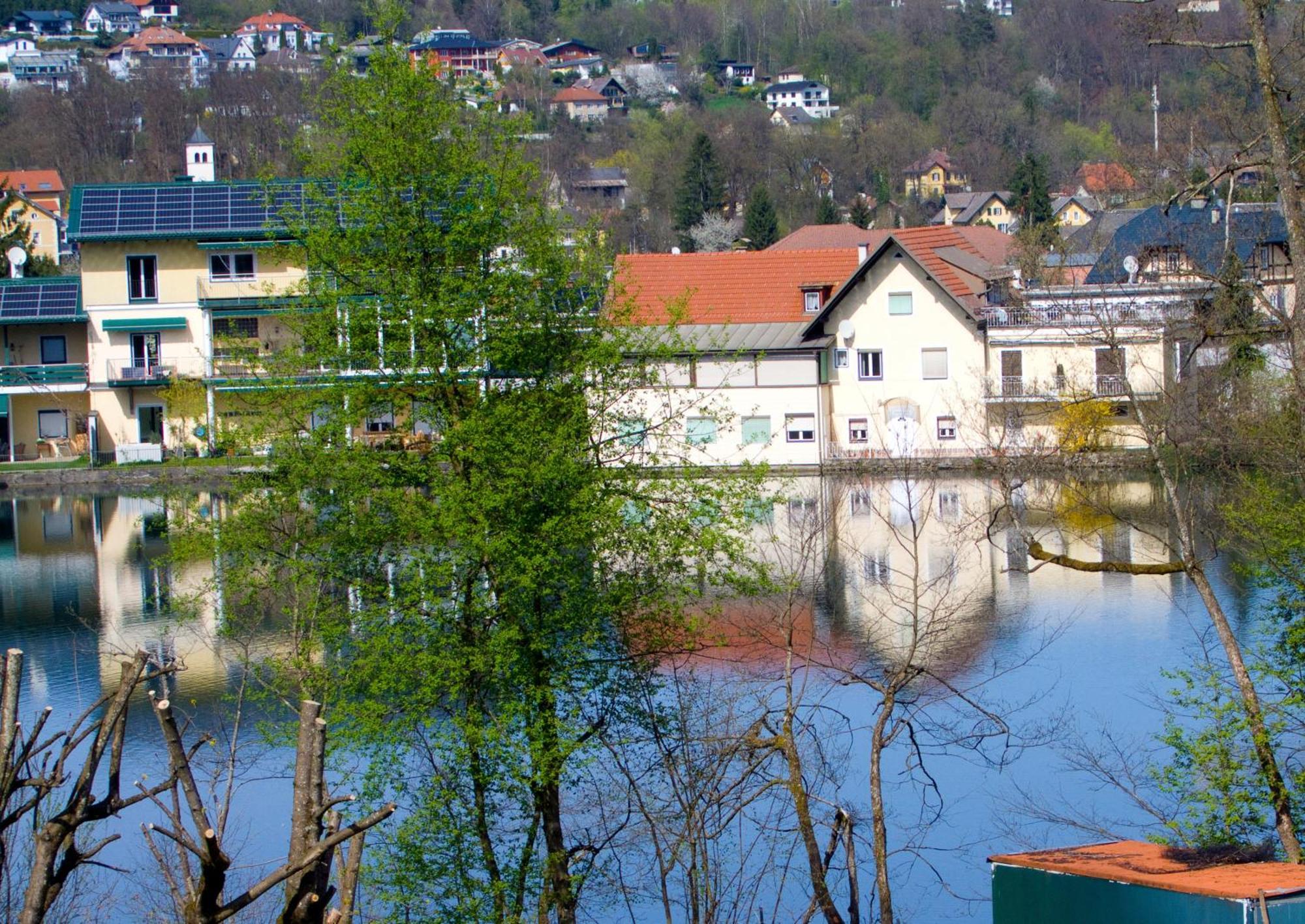 Baker's Pond Apartment Two Velden am Wörthersee Buitenkant foto